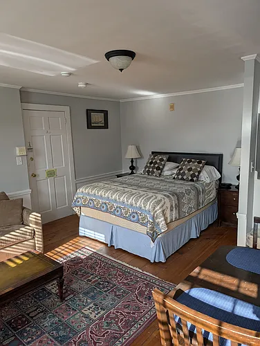 32 Market St #6 Photo 1
