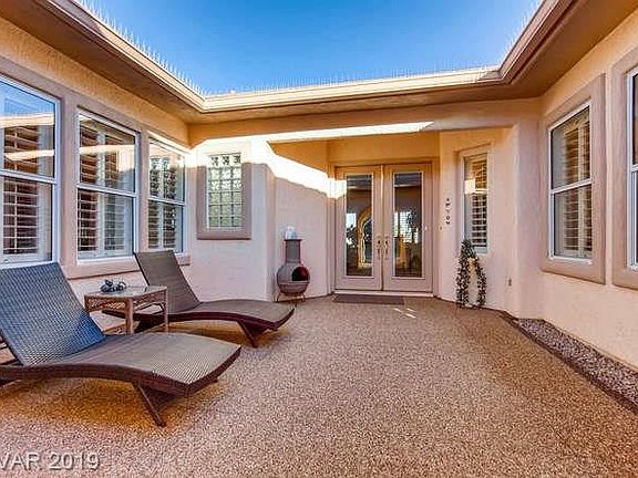 3rd image of 4258 Bella Cascada St
