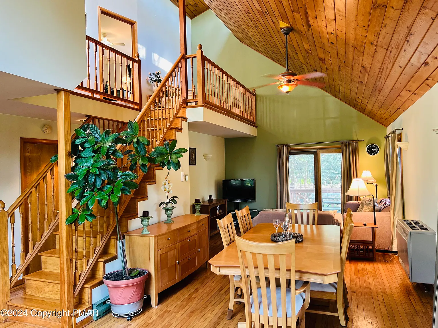 7731 Apple Ln photo 1