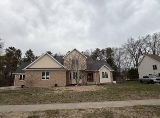 3326 Shorewood Ave, Fort Gratiot, MI