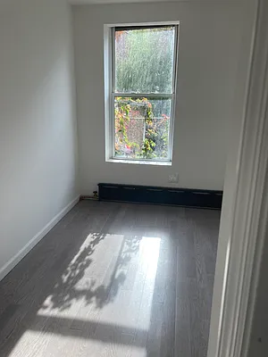 Rented by CC Managers INC | media 25