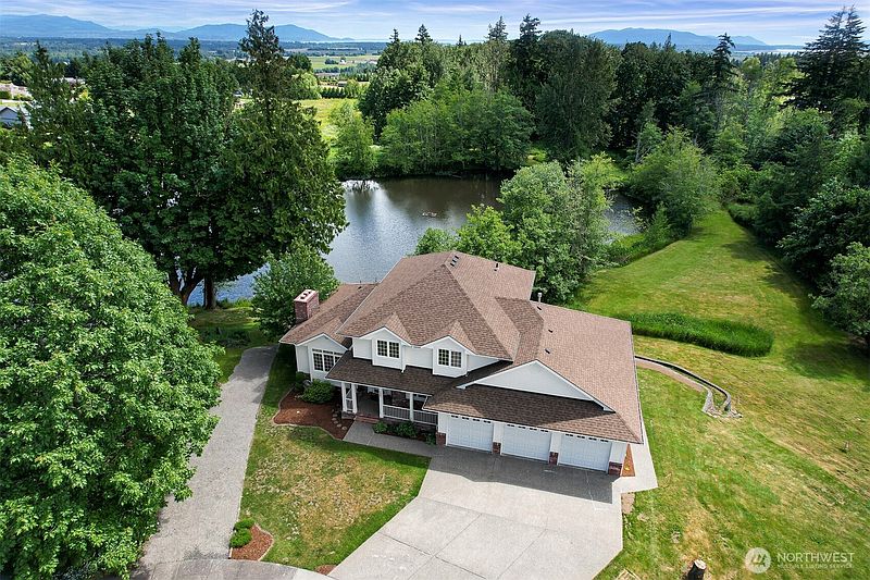2nd image of 5887 Bay Pine Court