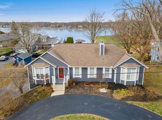 1840 E Choctaw Dr, London, OH 43140