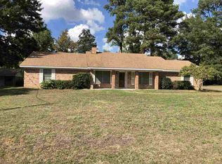 205 E Rowe Ave, Longview, TX 75605