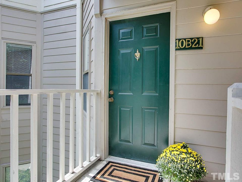 1st image of 600 Audubon Lake Dr APT 10B21