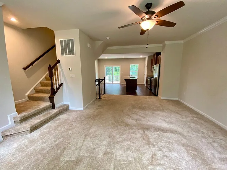 1119 Sunset Avenue Ext — Photo 12