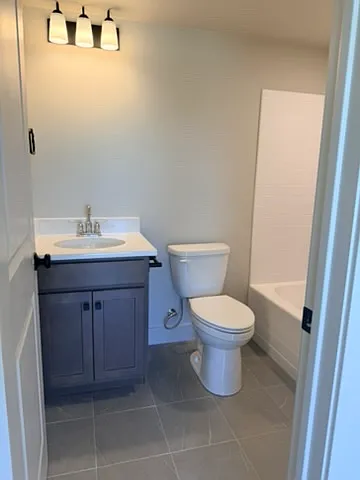 7025 Woods Rose Dr — Photo 16