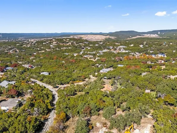 7601 White Oak Dr, Leander, TX 78645