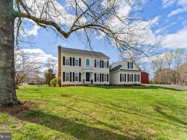 8271 Old Stillhouse Rd, Rixeyville, VA 22737
