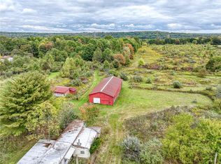 110 Shotten Rd, West Middlesex, PA 16159