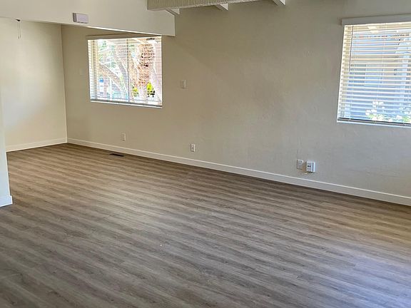 2nd image of 2758 Figueroa Blvd #14