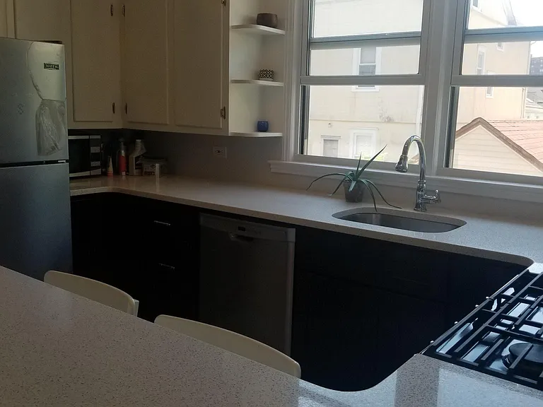 70 Sherwood Ave #1 — Photo 29