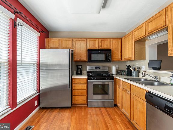 2nd image of 4319 Nine Iron Ct