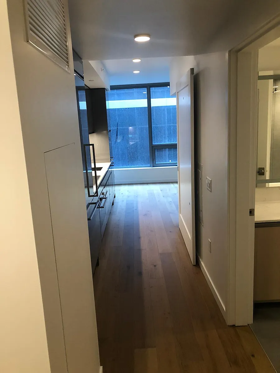 Building Photo - 1808 Minor Ave #1110