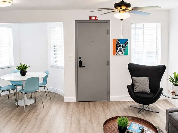 Building's Lounge