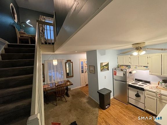 3rd image of 11 South Cove Road