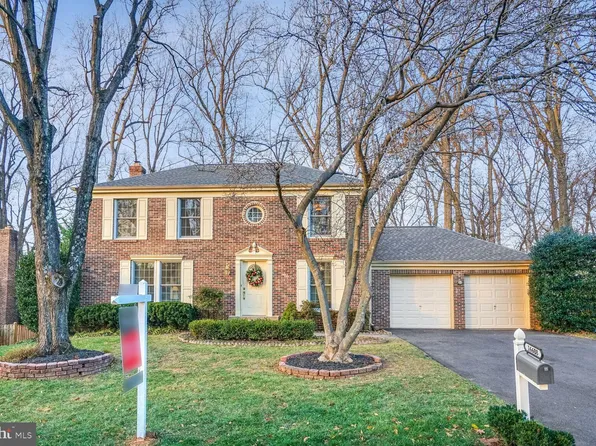 16608 Bethayres Rd, Rockville, MD 20855