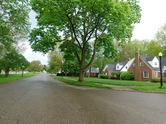 5th image of 1492 Jefferson Ave