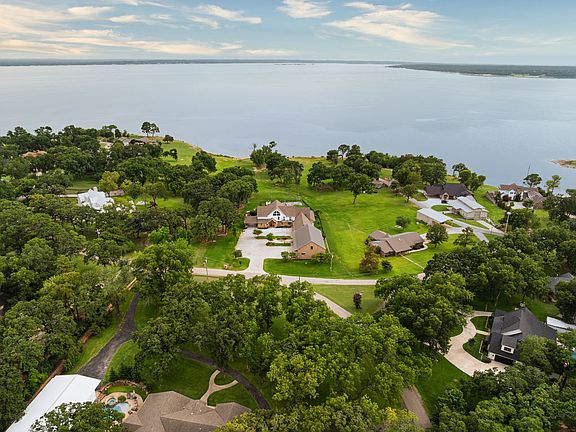 5th image of 8523 Lake View Dr