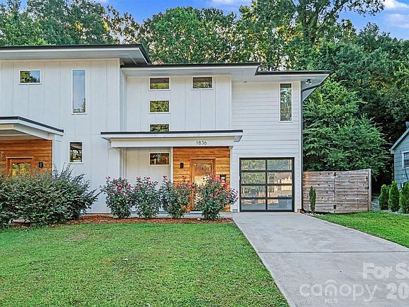 3rd image of 1836 Academy St