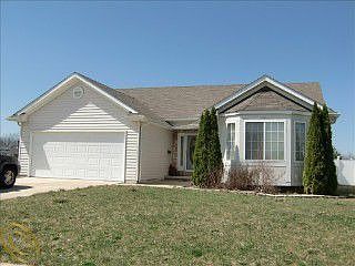 1st image of 33192 Swallow Dr