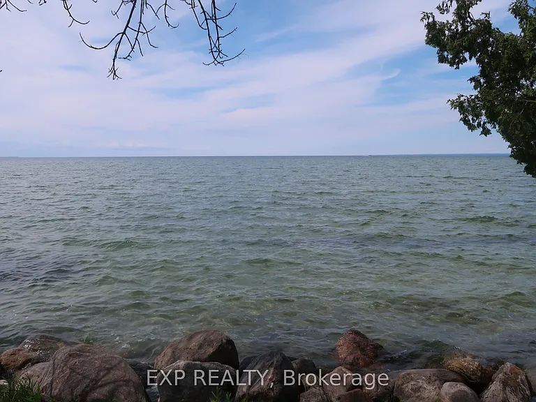 2674 Lakeshore Dr — Photo 7