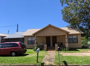 21 N Bolivar St, Chattahoochee, FL 32324