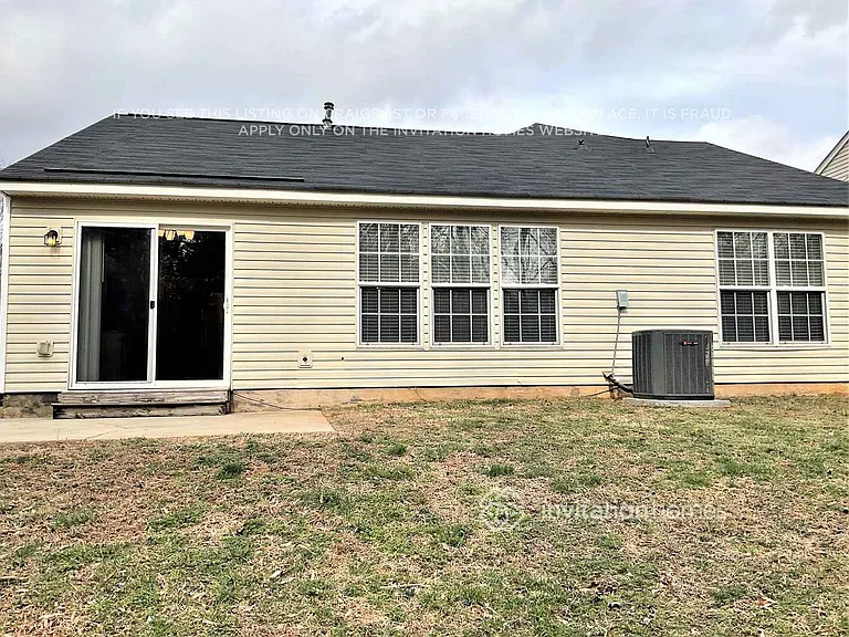 3017 Secret Garden Ct — Photo 19
