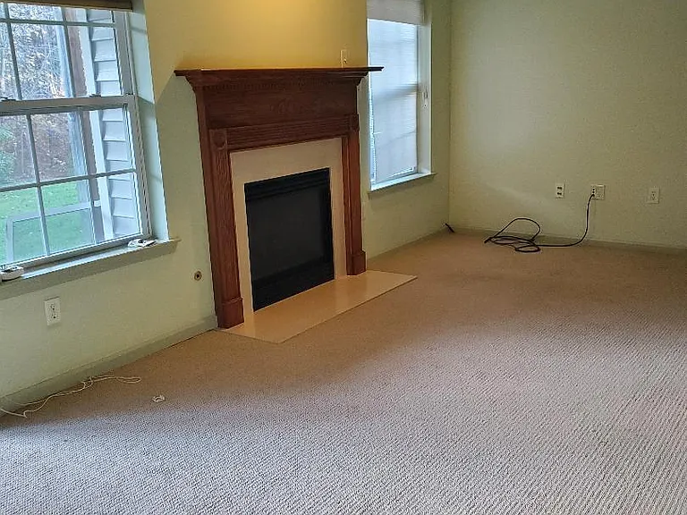 350 Bernard Dr #350 — Photo 21