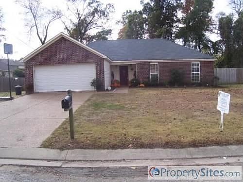 1st image of 74 Laurel Creek Dr