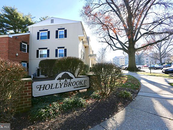 2nd image of 6186 Greenwood Dr APT 301