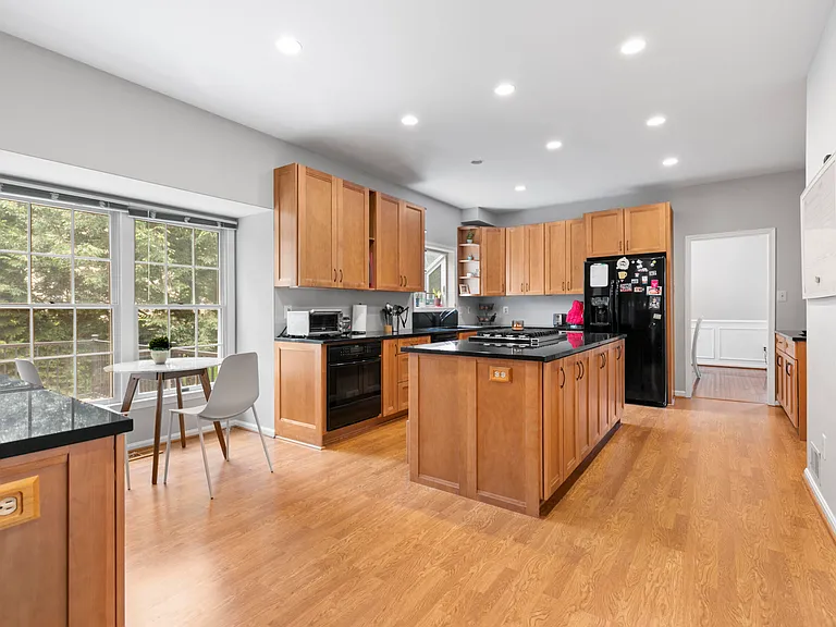 46450 Saffron Ct — Photo 8