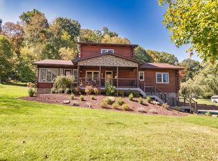 586 Wileys Run Ct, Apollo, PA 15613