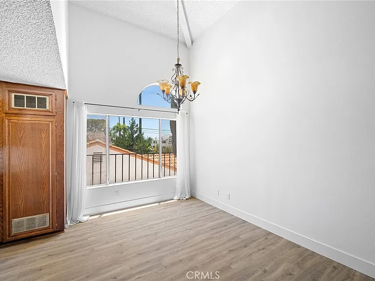 6406 Denny Ave #5 — Photo 8