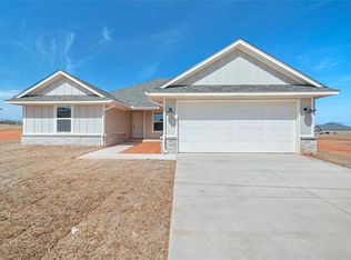 1938 Olive Ave, Tuttle, OK 73089