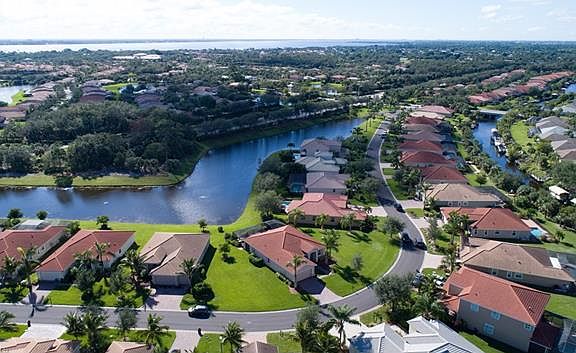 3rd image of 13140 Seaside Harbour Dr