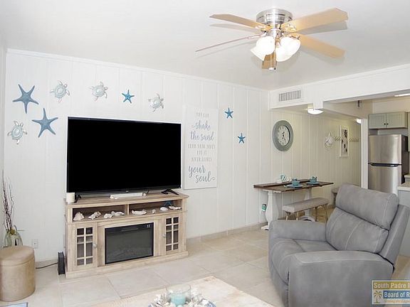 5th image of 2500 Gulf Blvd #220