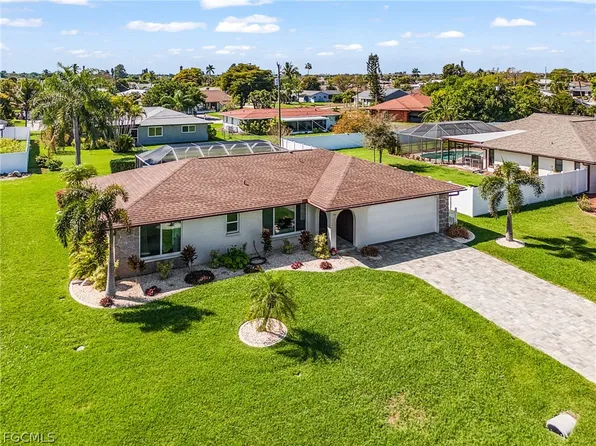 1220 Everest Pkwy, Cape Coral, FL 33904