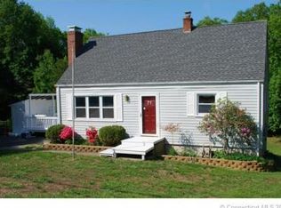 71 Glendale Rd, Oakdale, CT 06370