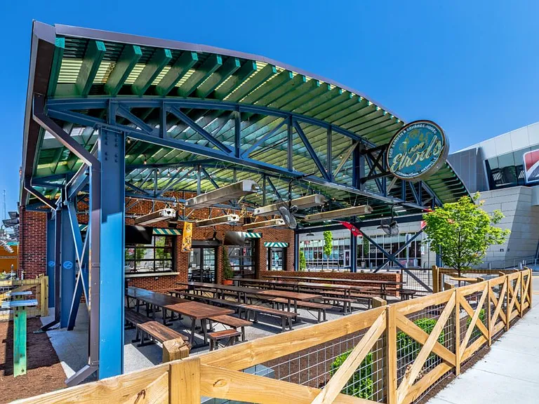 Von Elrods Restaurant/Beer Garden