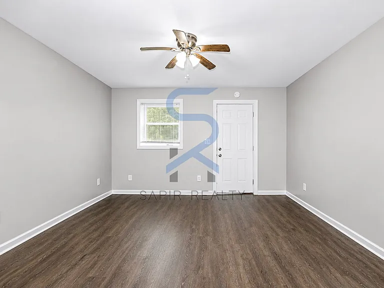 371 Lanier St NW #1 — Photo 4