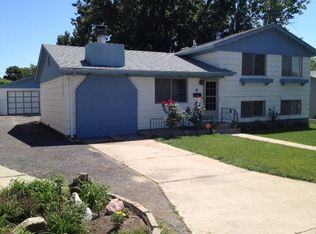 10 Duncan Rd, Pueblo, CO 81001