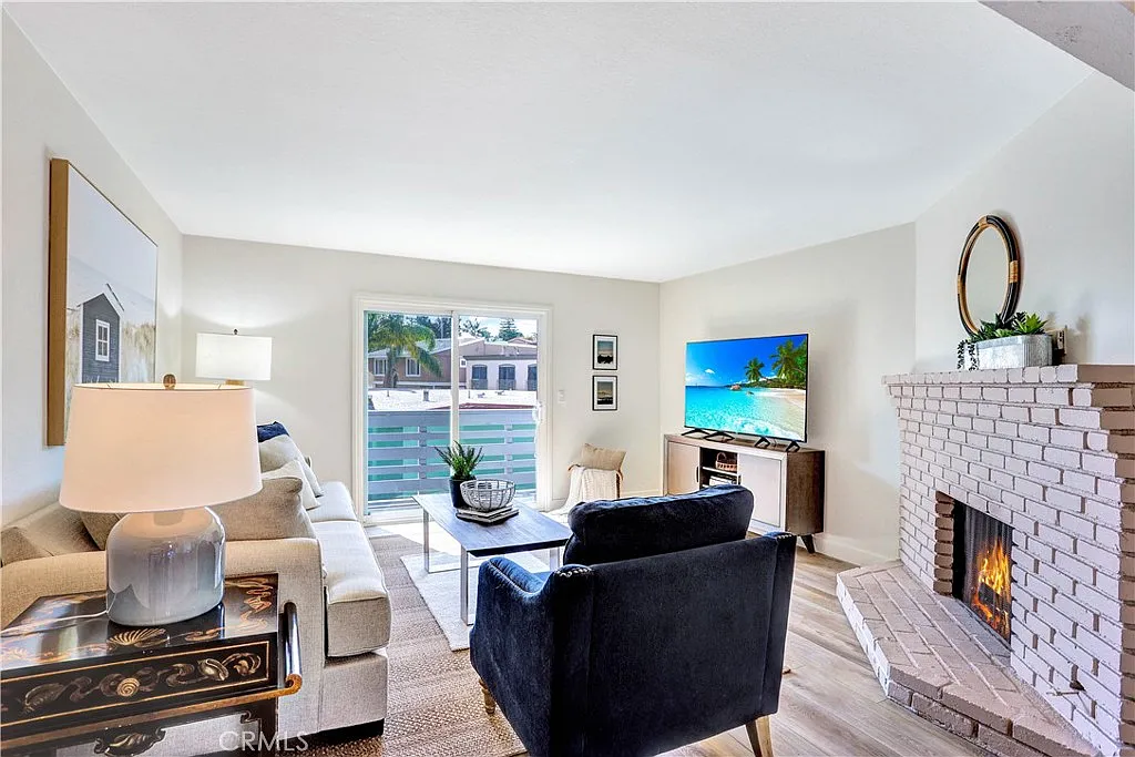 1 bed, 650 sqft, $3,150 — Photo 4