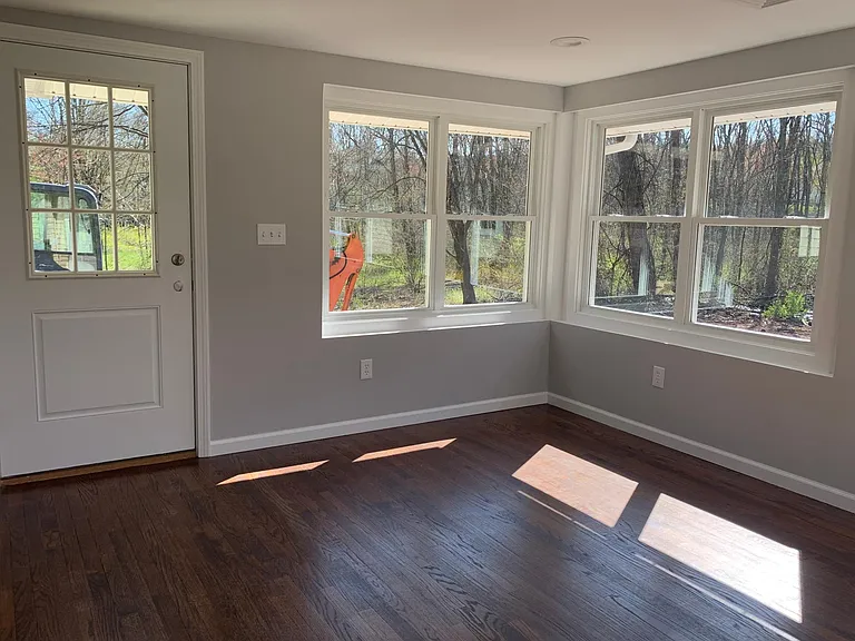 511 Atkins St — Photo 7