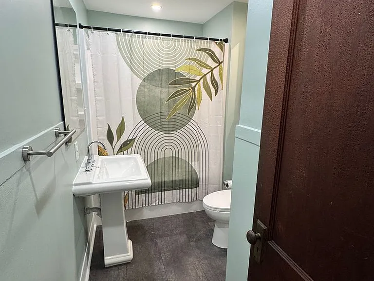 1625 S Maple Rd — Photo 23