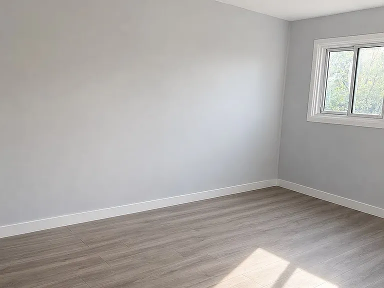 54 Harley Dr #MAIN 2ND FLR — Photo 9