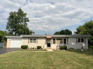 6251 Blackstone Ave, La Grange, IL 60525