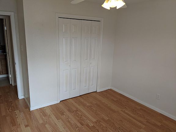 3rd image of 1002 Charisse St APT B