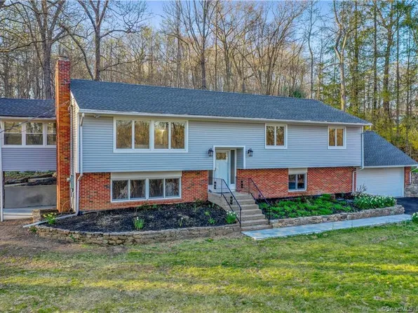 46 Rock House Road, Easton, CT 06612