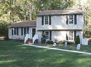 9224 Harmad Dr, North Chesterfield, VA 23235